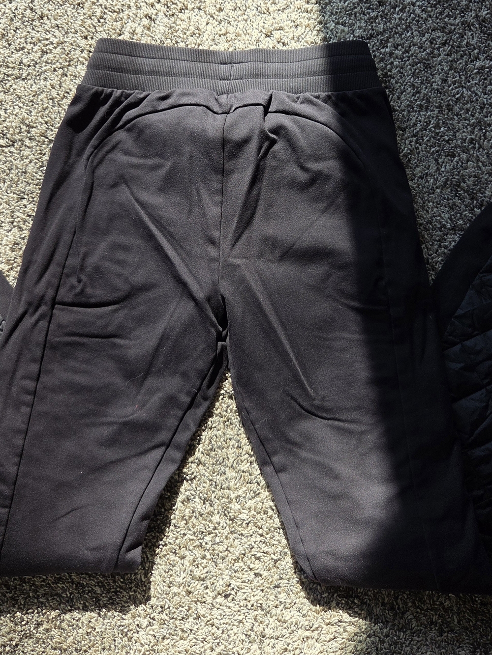ALO Yoga Quilted Black Track Joggers - Picture 5 of 6